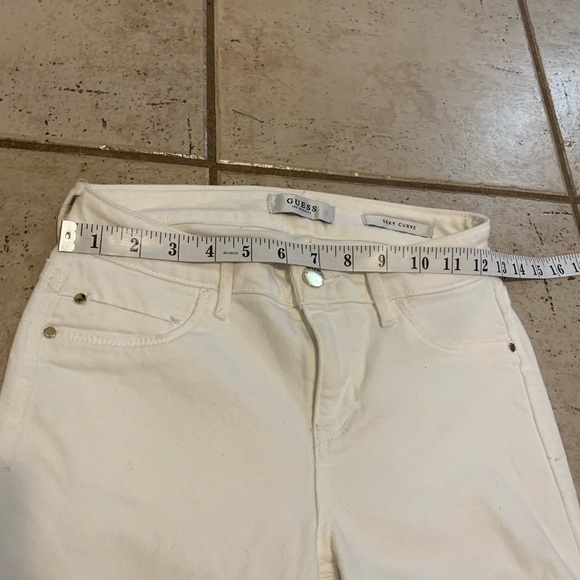 GUESS White Sexy Curve Skinny Jeans - Size 25 - Picture 3 of 7